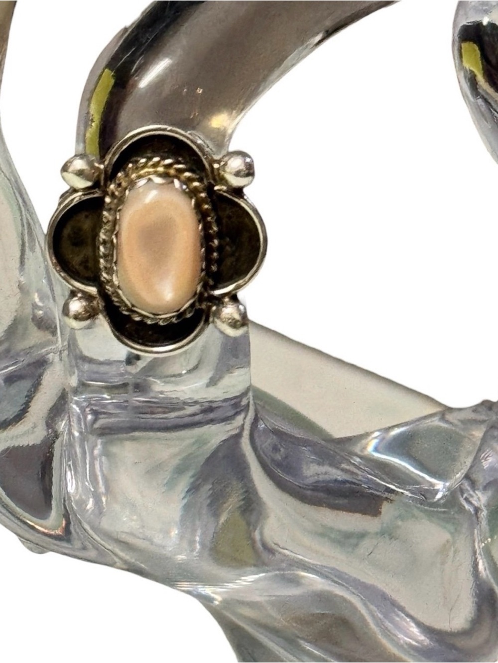 70’s Navajo Sterling Silver Pink Mother of Pearl Cabochon Ring Stamped Sz 5.5
